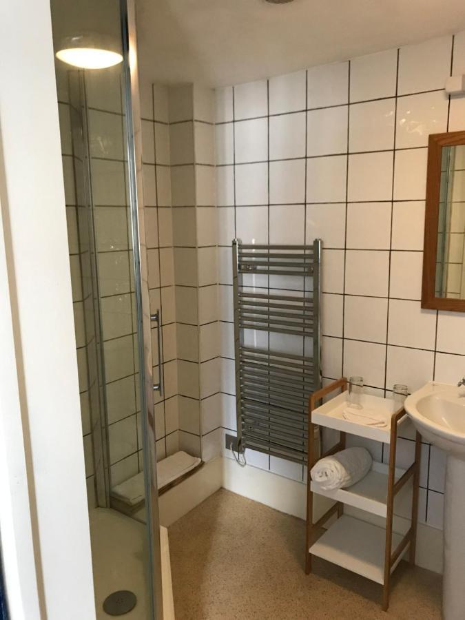 The White Bear Bed & Breakfast Devizes Luaran gambar