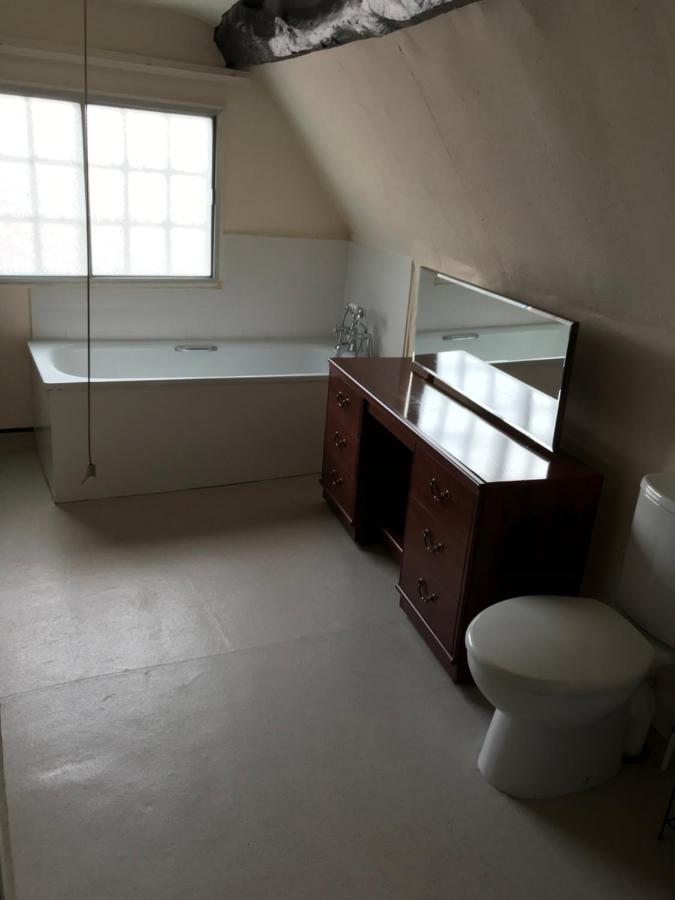 The White Bear Bed & Breakfast Devizes Luaran gambar
